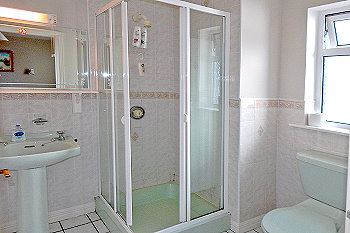 Ensuite Badezimmer